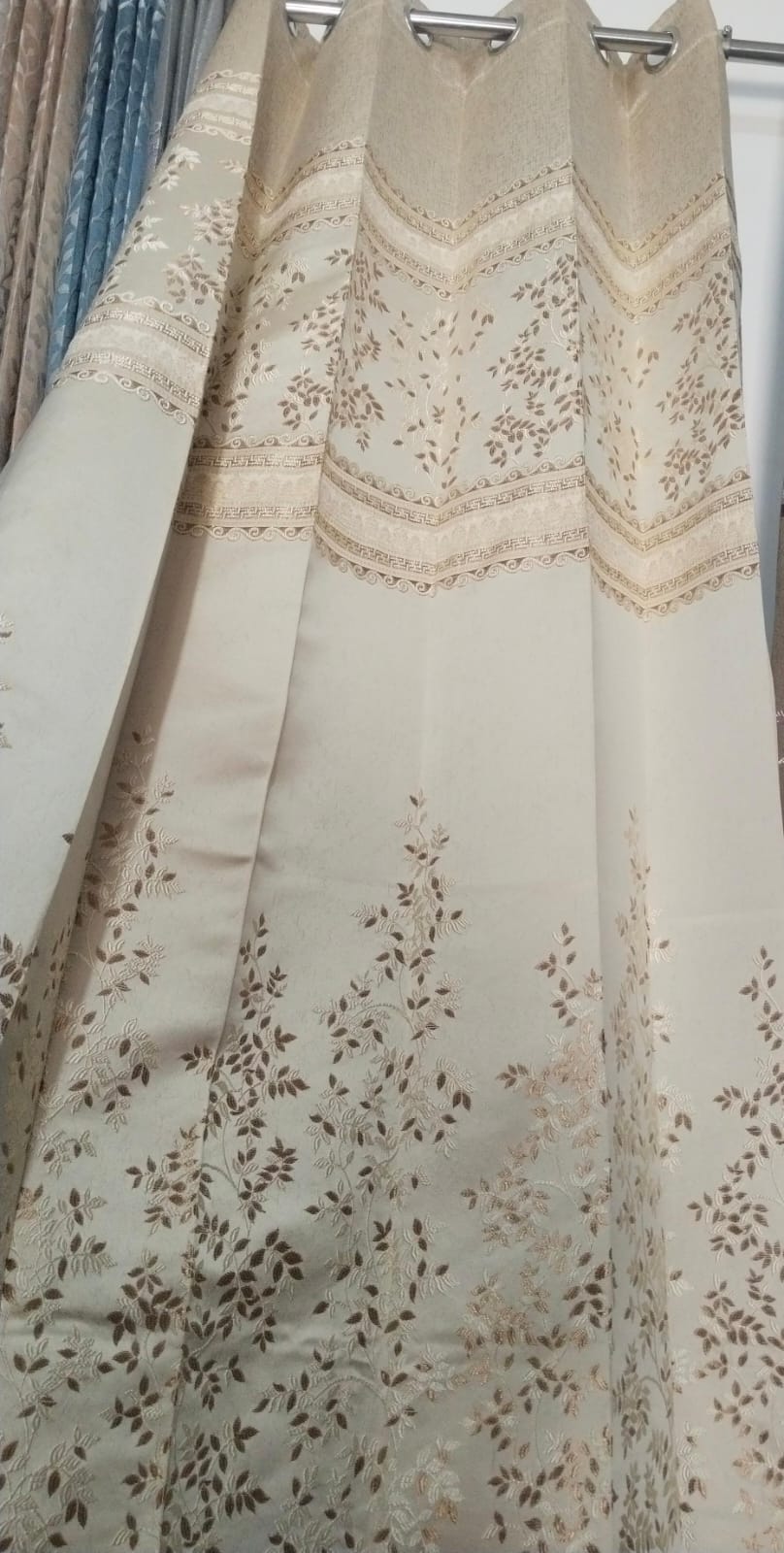 GEOMATRIC   CURTAINS